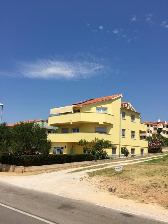 Apartment Lara Vodice Luaran gambar